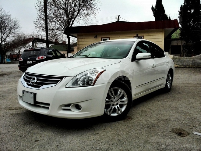 Nissan Altima 2011, 115,000 km - 2.5 l - Bakı
