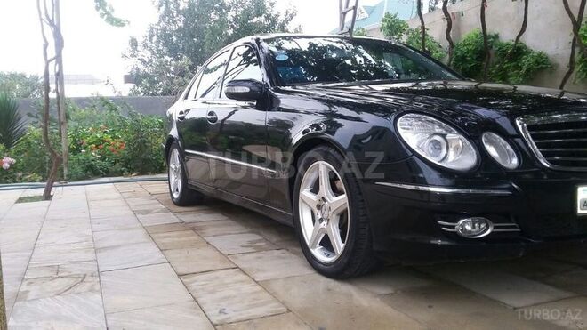 Mercedes E 270 2004, 217,000 km - 2.7 l - Bakı