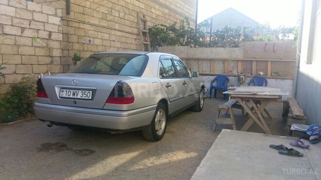 Mercedes C 200 1995, 355,564 km - 1.8 л - Sumqayıt