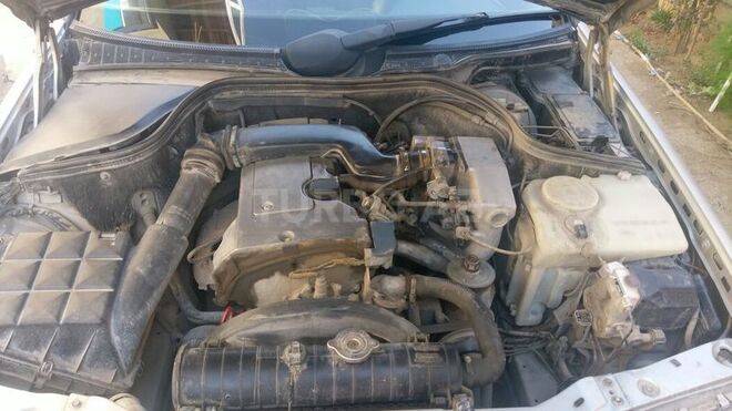 Mercedes C 200 1995, 355,564 km - 1.8 л - Sumqayıt