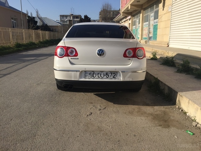 Volkswagen Passat 2010, 114,000 km - 1.8 l - Bakı