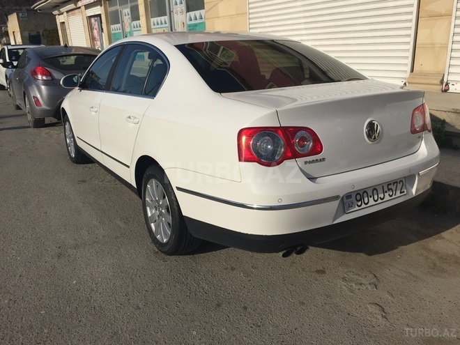 Volkswagen Passat 2010, 114,000 km - 1.8 l - Bakı