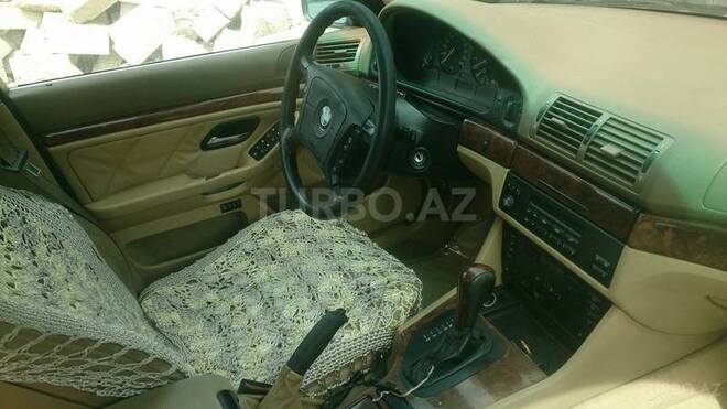BMW 528 1996, 359,000 km - 2.8 l - Bakı