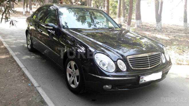 Mercedes E 270 2002, 210,000 km - 2.7 l - Sumqayıt