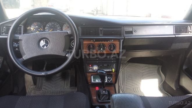 Mercedes 190 1990, 245,354 km - 2.0 l - Bakı