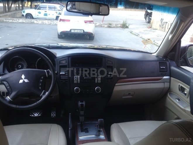 Mitsubishi Pajero 2007, 125,000 km - 3.0 l - Bakı