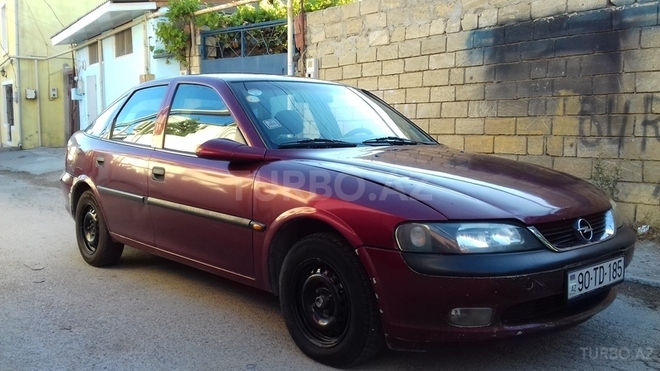 Opel Vectra 1996, 125,000 km - 1.6 l - Bakı
