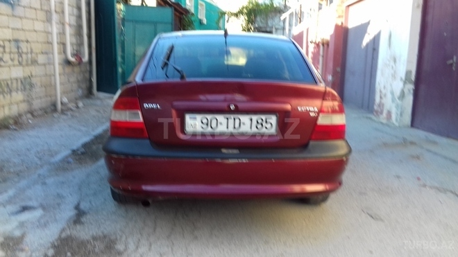 Opel Vectra 1996, 125,000 km - 1.6 l - Bakı