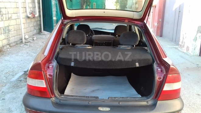 Opel Vectra 1996, 125,000 km - 1.6 l - Bakı