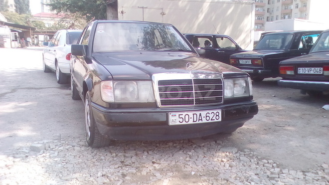 Mercedes E 230 1987, 200,000 km - 2.3 l - Bakı