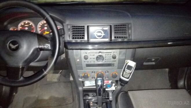 Opel Vectra 2002, 205,000 km - 2.2 l - Bakı