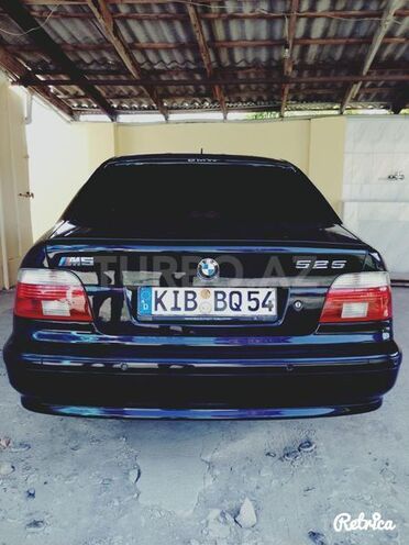 BMW 525 2001, 207,000 km - 2.5 l - Masallı