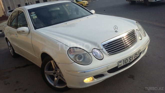 Mercedes E 220 2003, 632,000 km - 2.2 l - Sumqayıt