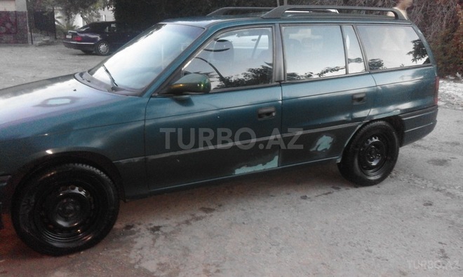 Opel Astra 1997, 340,000 km - 1.6 l - Bakı