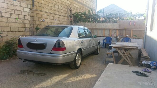 Mercedes C 200 1995, 355,565 km - 2.0 l - Sumqayıt