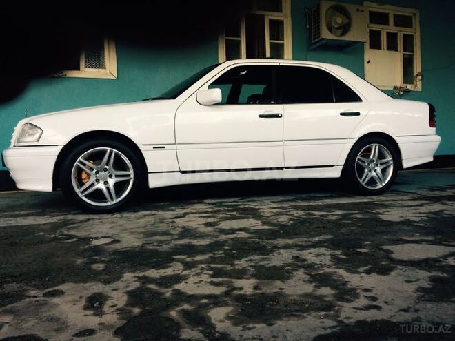 Mercedes C 200 1994, 240,000 km - 2.0 л - İmişli