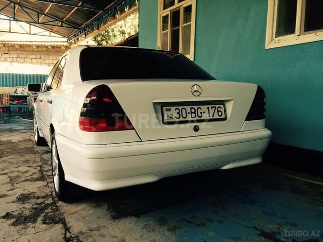 Mercedes C 200 1994, 240,000 km - 2.0 л - İmişli