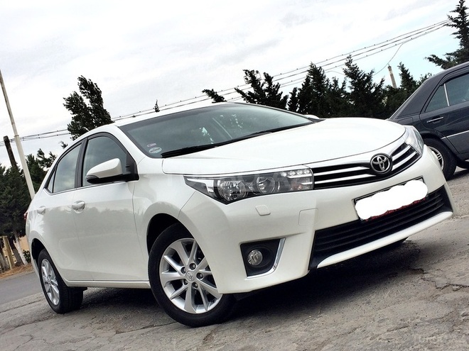 Toyota Corolla 2013, 95,300 km - 1.6 l - Bakı