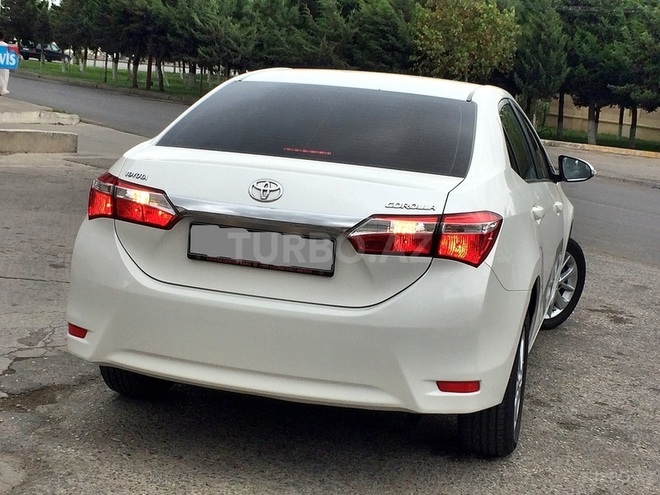 Toyota Corolla 2013, 95,300 km - 1.6 l - Bakı