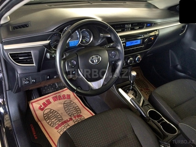 Toyota Corolla 2013, 95,300 km - 1.6 l - Bakı