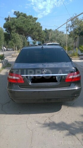 Mercedes E 220 2009, 156,000 km - 2.2 l - Bakı