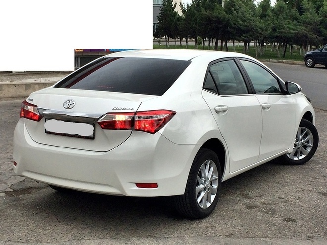 Toyota Corolla 2013, 95,300 km - 1.6 l - Bakı