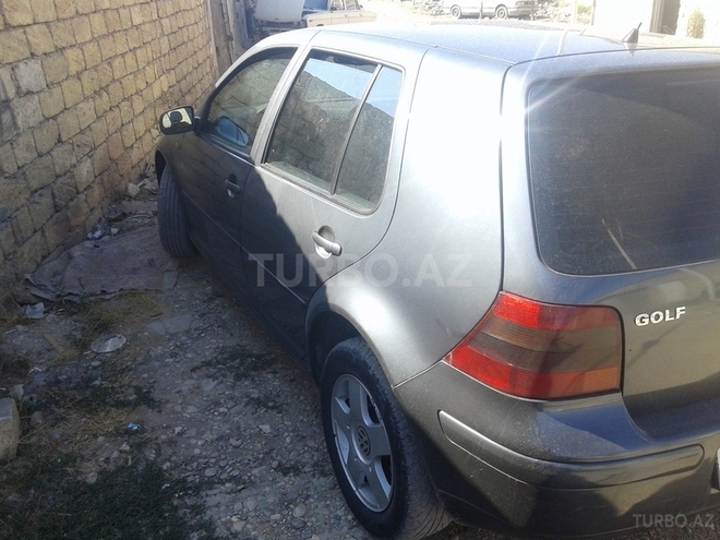 Volkswagen Golf 1999, 170,000 km - 1.6 l - Sumqayıt