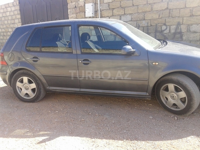 Volkswagen Golf 1999, 170,000 km - 1.6 l - Sumqayıt