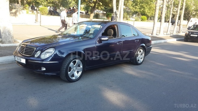 Mercedes E 220 2003, 186,000 km - 2.2 л - Bakı