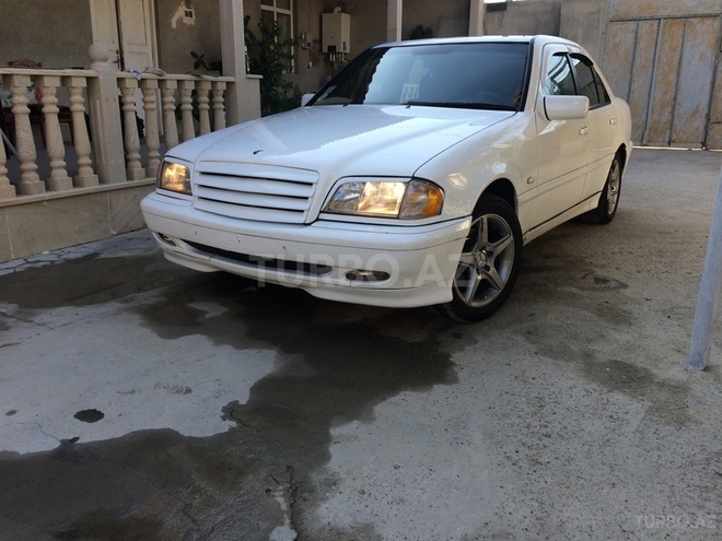 Mercedes C 180 1999, 452,345 km - 1.8 л - Bakı