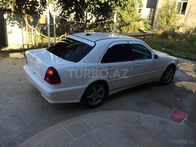 Mercedes C 180 1999, 452,345 km - 1.8 л - Bakı