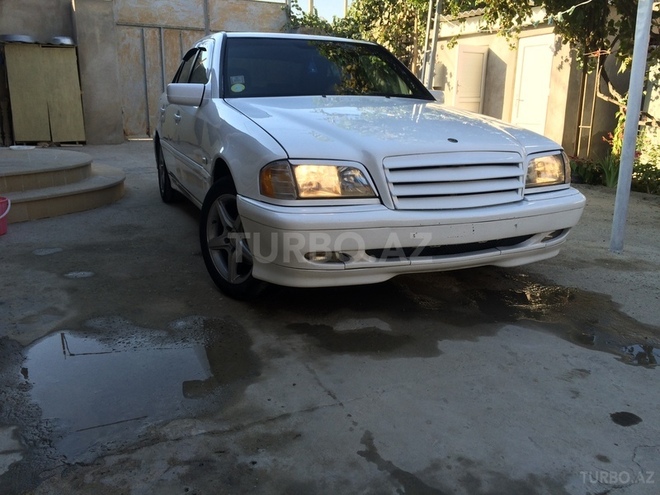 Mercedes C 180 1999, 452,345 km - 1.8 л - Bakı