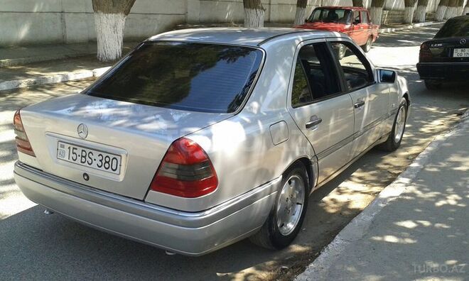 Mercedes C 180 1994, 250,000 km - 1.8 l - Sumqayıt