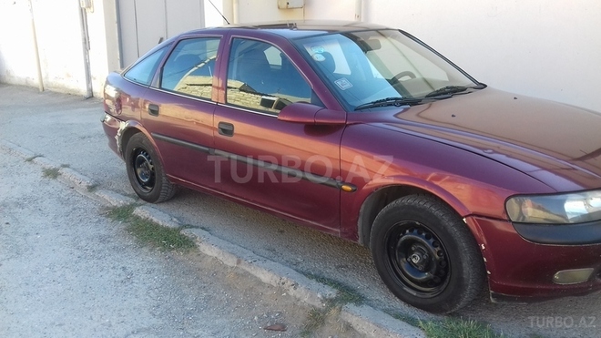 Opel Vectra 1996, 158,000 km - 1.6 l - Bakı