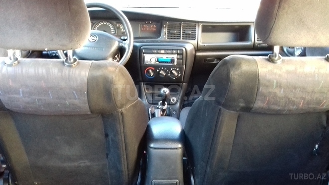 Opel Vectra 1996, 158,000 km - 1.6 l - Bakı