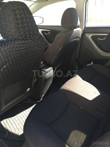 Hyundai Elantra 2011, 136,000 km - 1.8 л - Bakı