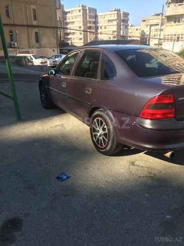 Opel Vectra 1996, 289,030 km - 1.6 l - Bakı