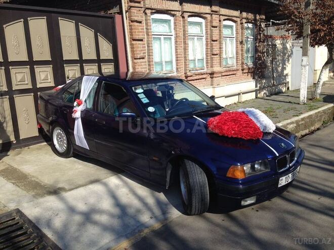 BMW 320 1995, 225,833 km - 2.0 л - Masallı