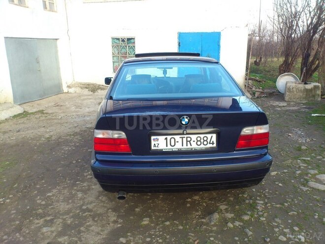 BMW 320 1995, 225,833 km - 2.0 л - Masallı