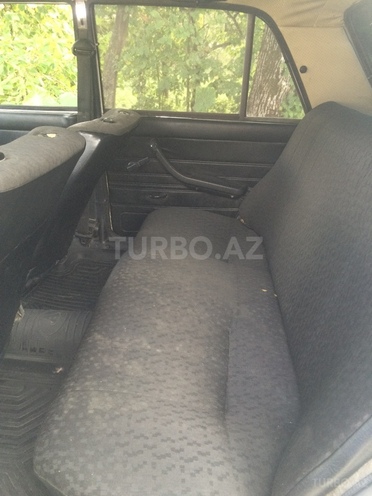 LADA (VAZ) 2106 2005, 381,750 km - 1.5 l - Quba