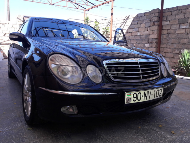 Mercedes E 320 2002, 203,000 km - 3.2 л - Bakı