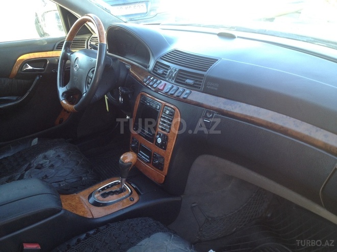 Mercedes S 320 2000, 290,000 km - 3.2 l - Bakı