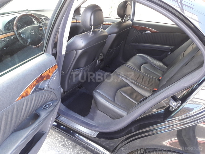 Mercedes E 320 2002, 203,000 km - 3.2 л - Bakı