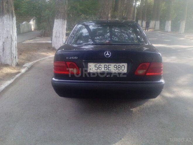 Mercedes E 200 1997, 400,000 km - 2.0 л - Sumqayıt