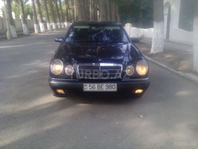 Mercedes E 200 1997, 400,000 km - 2.0 л - Sumqayıt