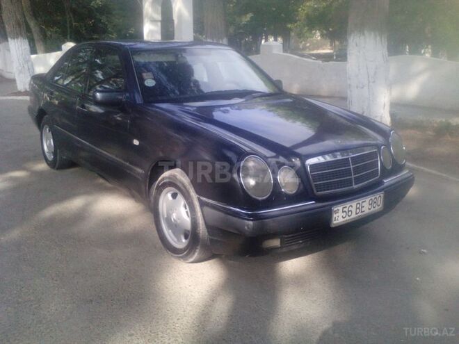 Mercedes E 200 1997, 400,000 km - 2.0 л - Sumqayıt