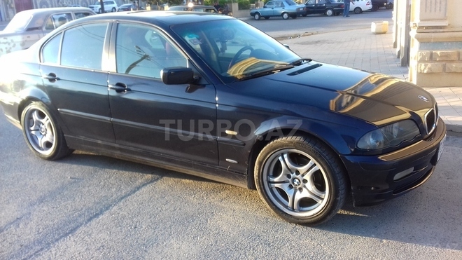 BMW 325 2001, 315,000 km - 0.3 л - Bakı