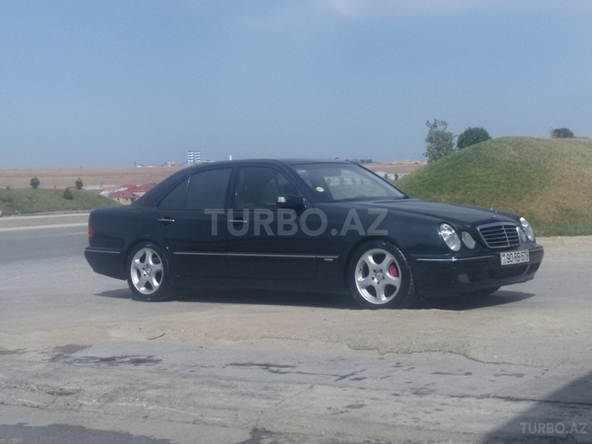Mercedes E 240 2001, 222,000 km - 2.6 л - Bakı