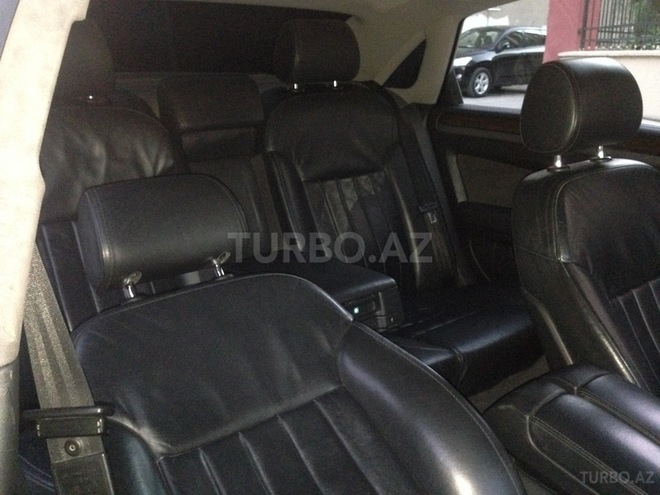 Audi A8 2004, 180,000 km - 3.9 l - Bakı