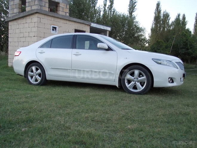 Toyota Camry 2011, 70,000 km - 2.4 л - İmişli